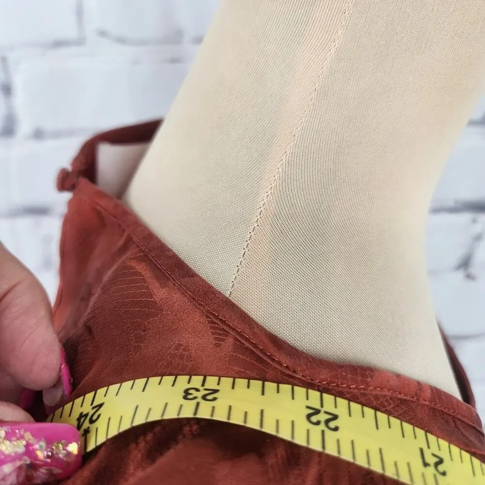 Cinq a Sept 100% Silk Ruffled Embossed Print Top with Button Closure Size Small - Picture 10 of 11